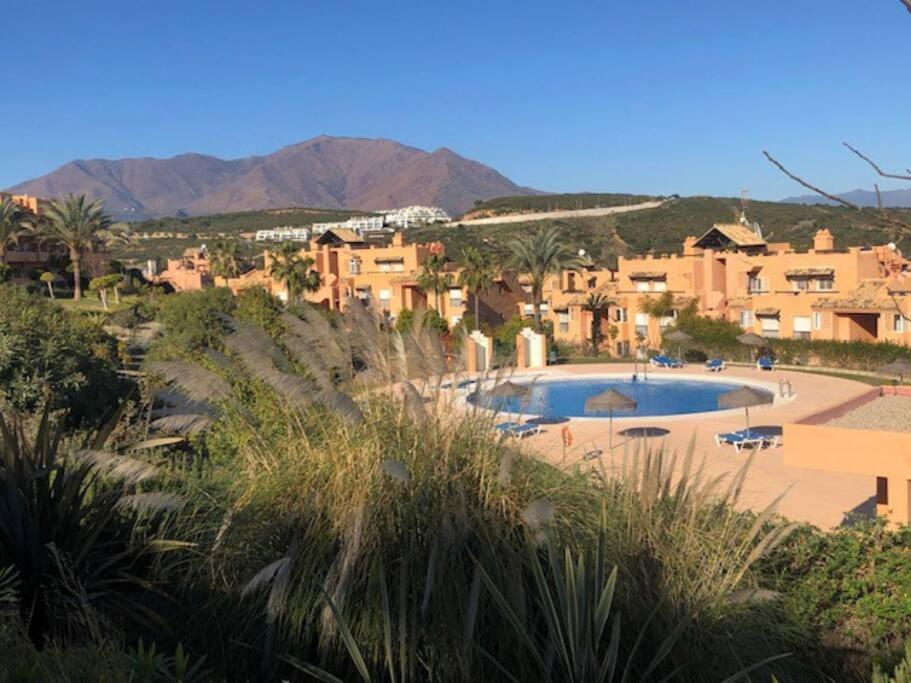 Schoenes Penthouse Mit Meerblick Pura Vida Bahia de Casares Екстер'єр фото